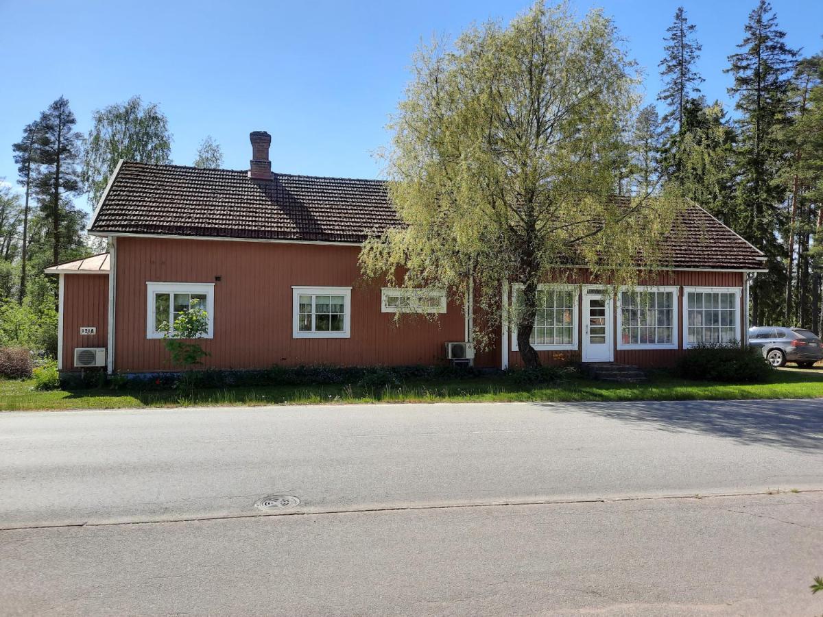 Punavilla Majoitus Tasanko Säkylä Esterno foto