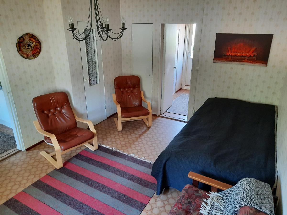 Punavilla Majoitus Tasanko Säkylä Esterno foto